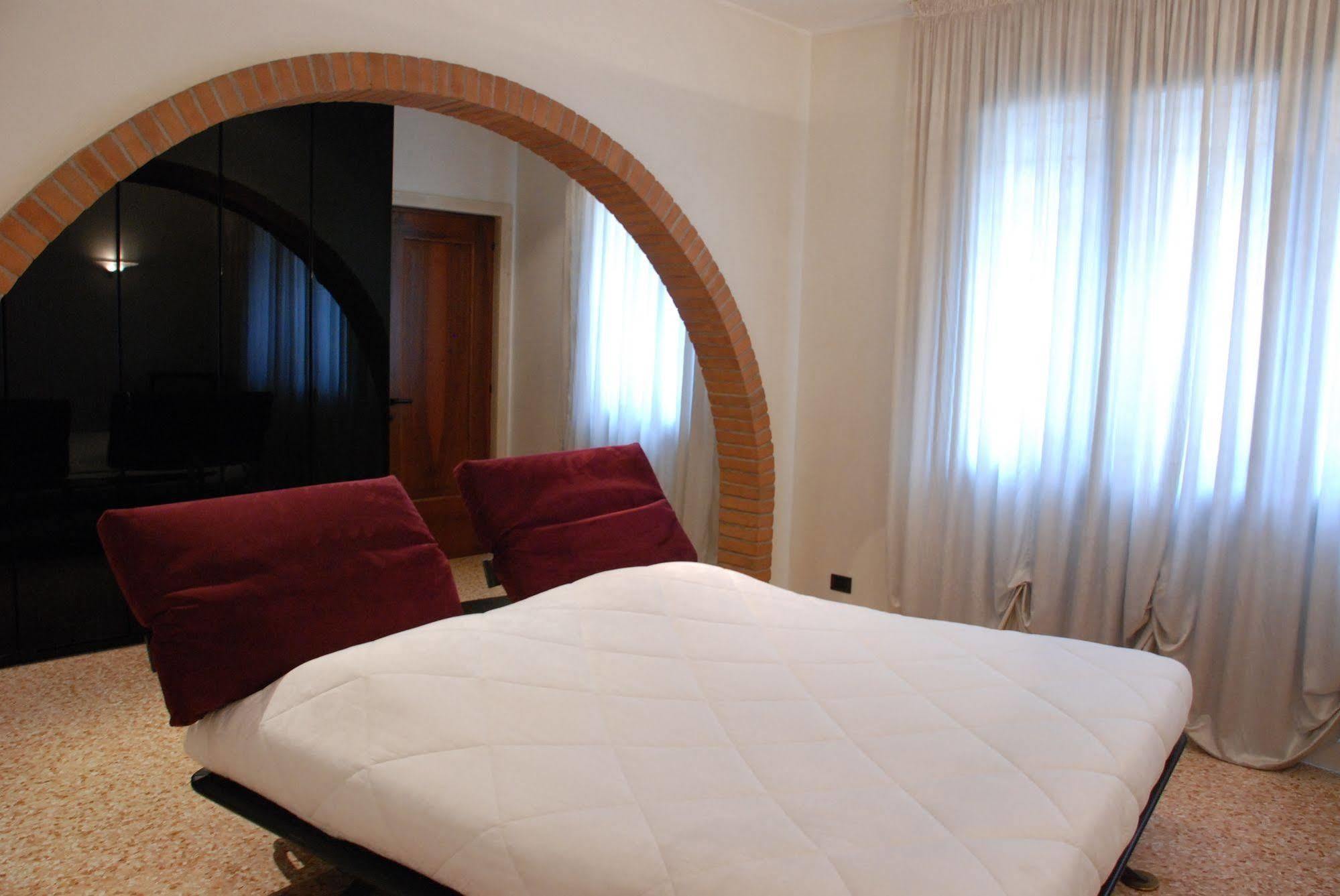 Locazione Turistica Gioia Bed & Breakfast Padova Dış mekan fotoğraf