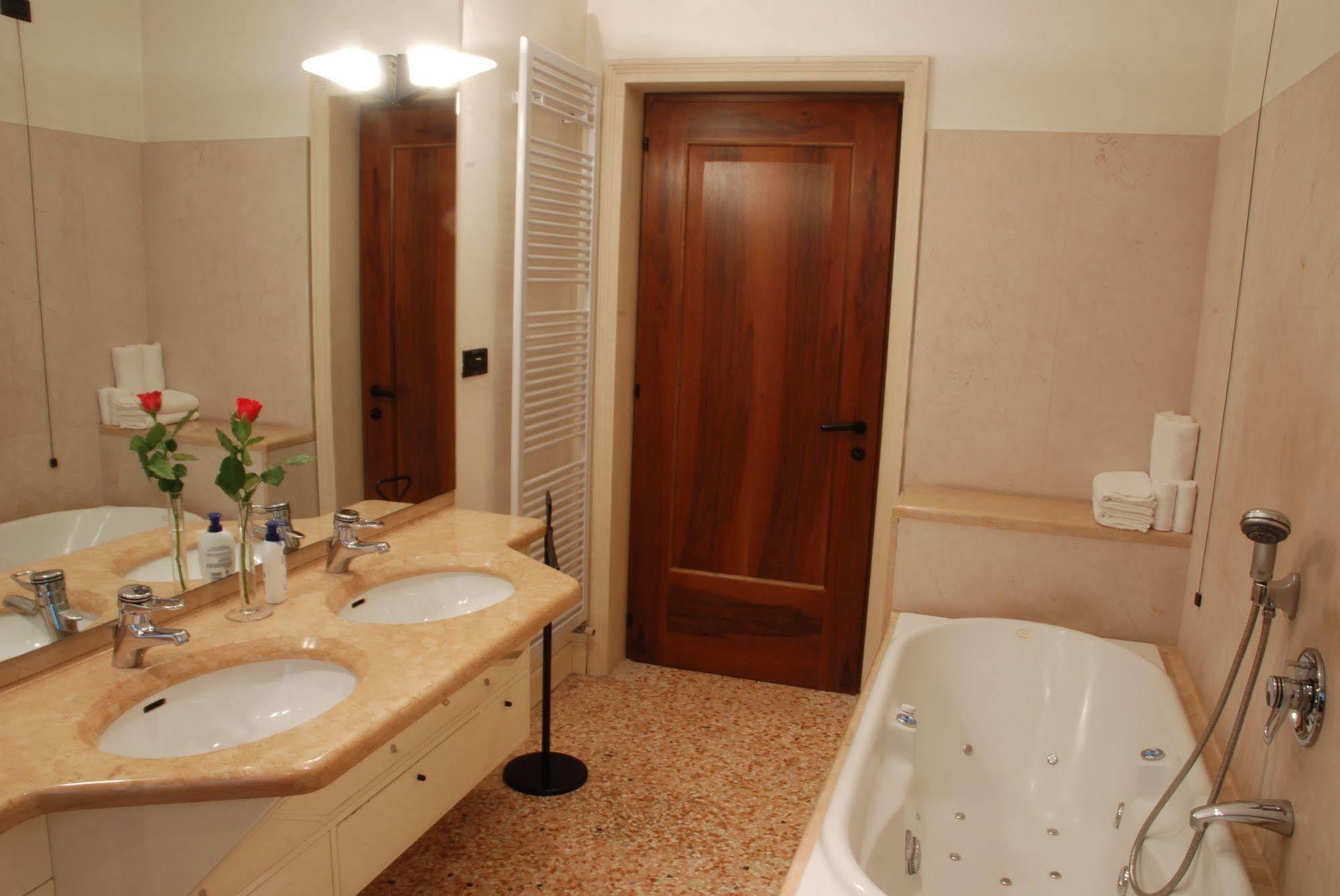 Locazione Turistica Gioia Bed & Breakfast Padova Dış mekan fotoğraf