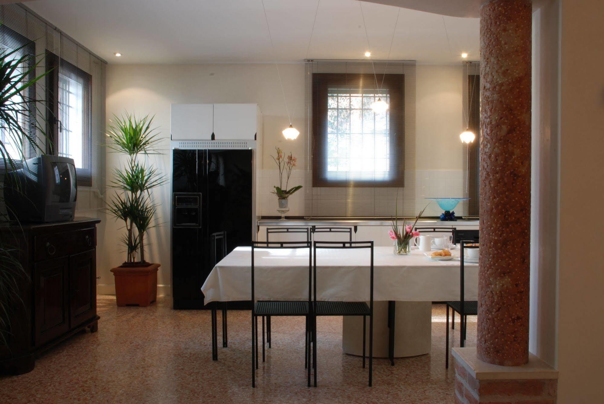Locazione Turistica Gioia Bed & Breakfast Padova Dış mekan fotoğraf